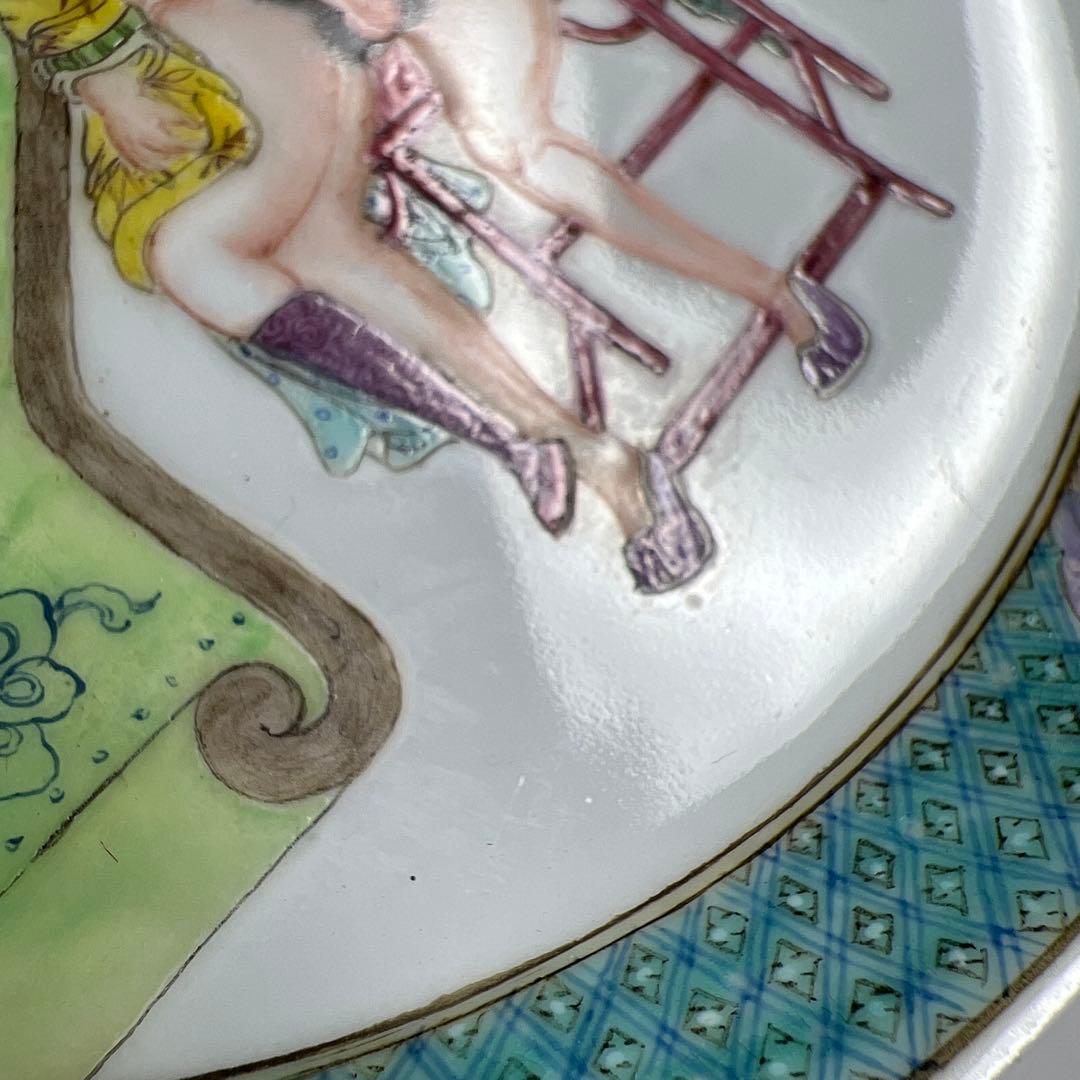 中国美術　粉彩春画皿　直径13.7㎝　東Y8-0313☆2Fタトサ
