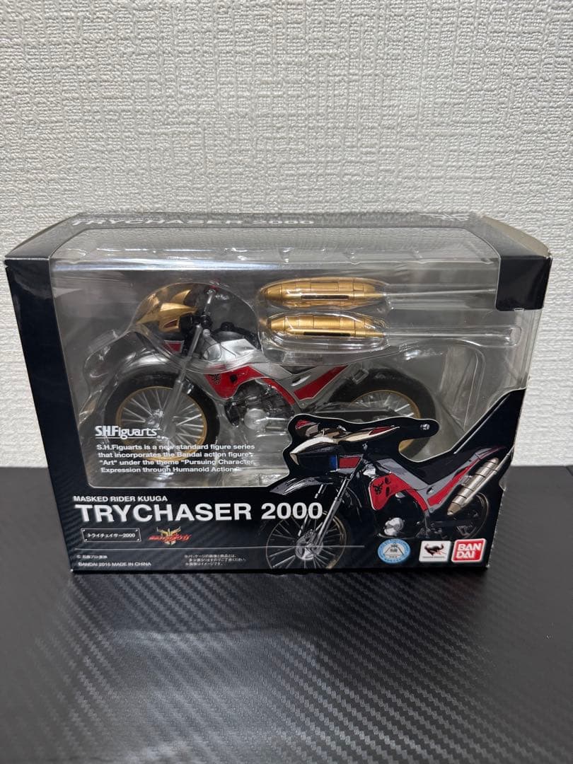 真骨彫製法 クウガ（マイティ、ライジングマイティ）、トライチェイサー2000