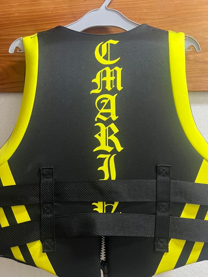 c.marin ライフジャケット