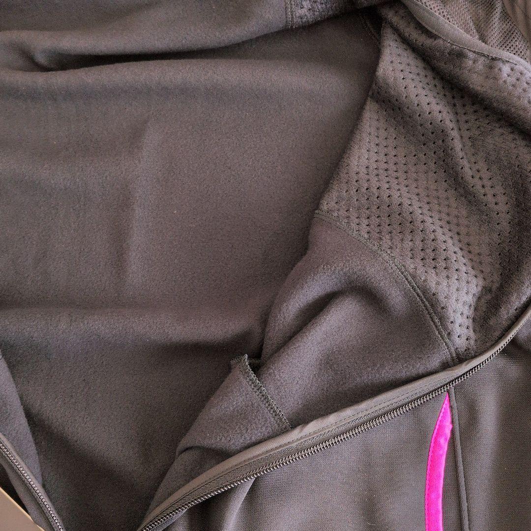 Under Armour トレーニング用パーカー LG ブラック/ピンク
