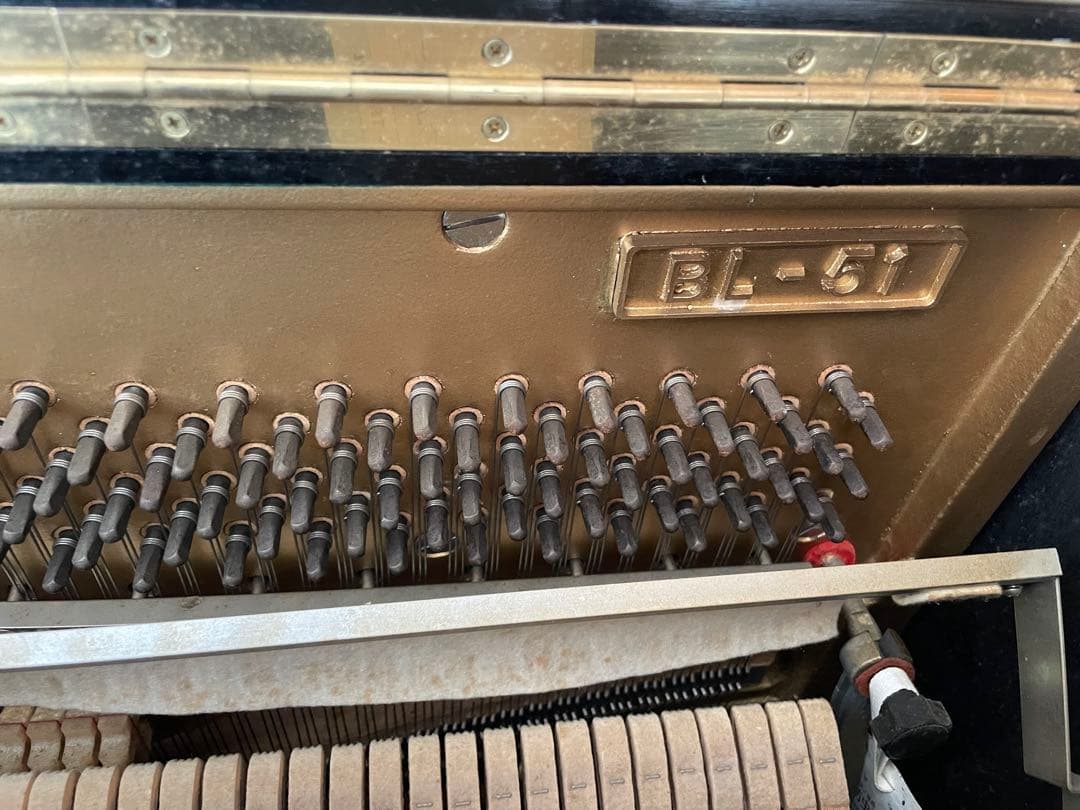 KAWAI アップライトピアノ KT10174