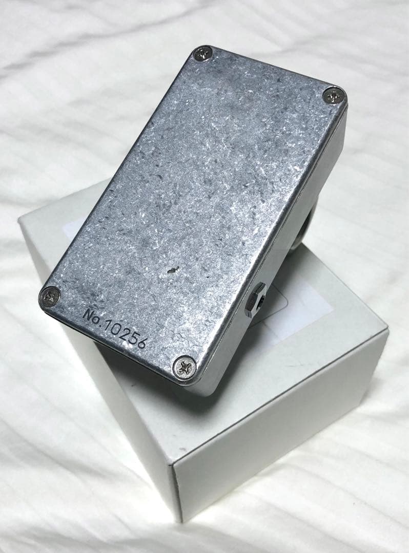 Beyond Tube Booster ビヨンド 真空管ブースター