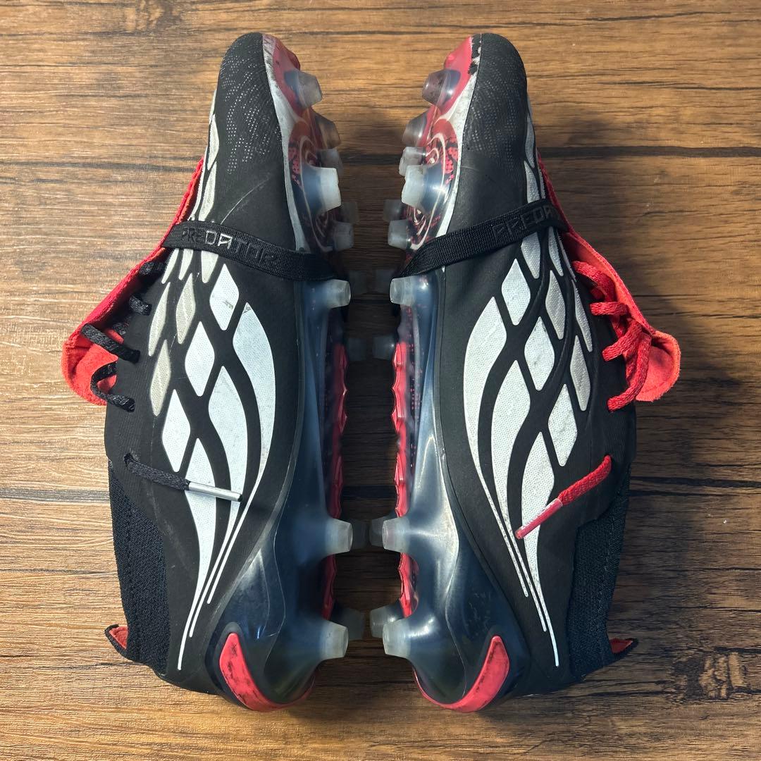 Adidas Predator サッカーシューズ