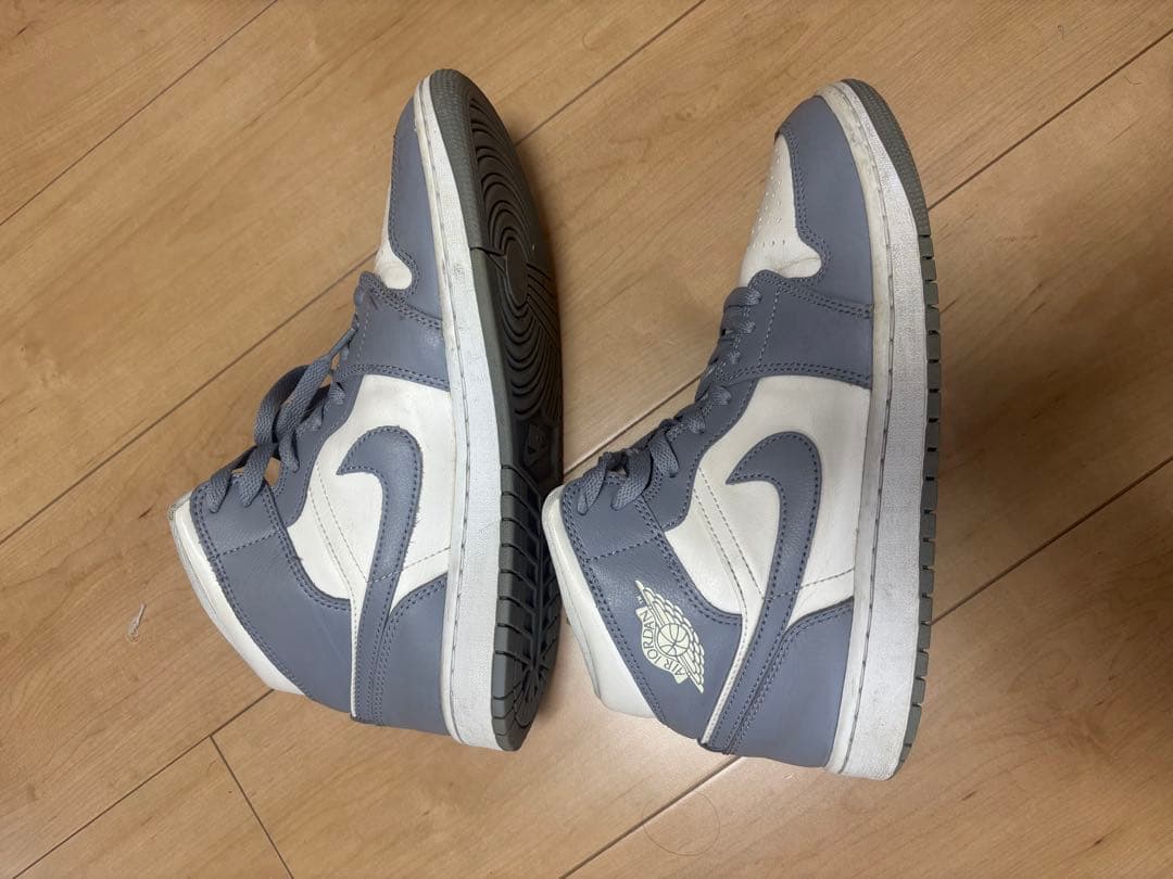 Nike Air Jordan 1 グレー/ホワイト ハイカット