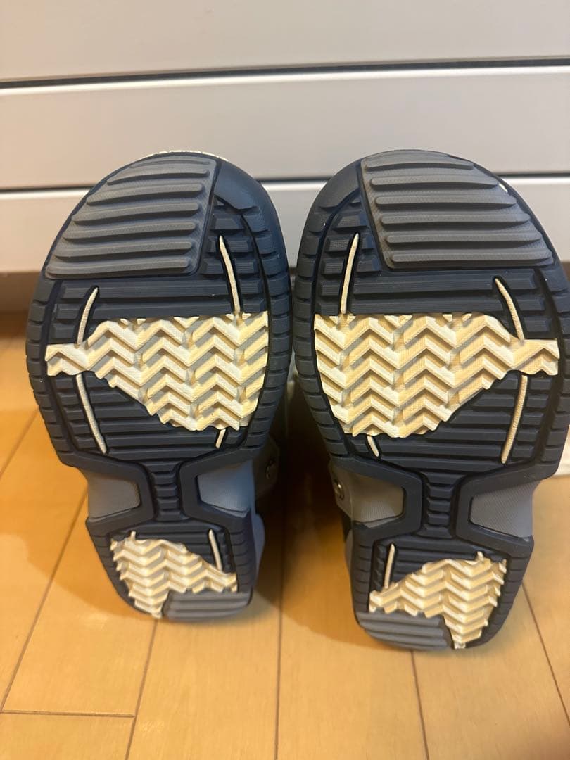 サロモン salomon スノーボードブーツ　レディース