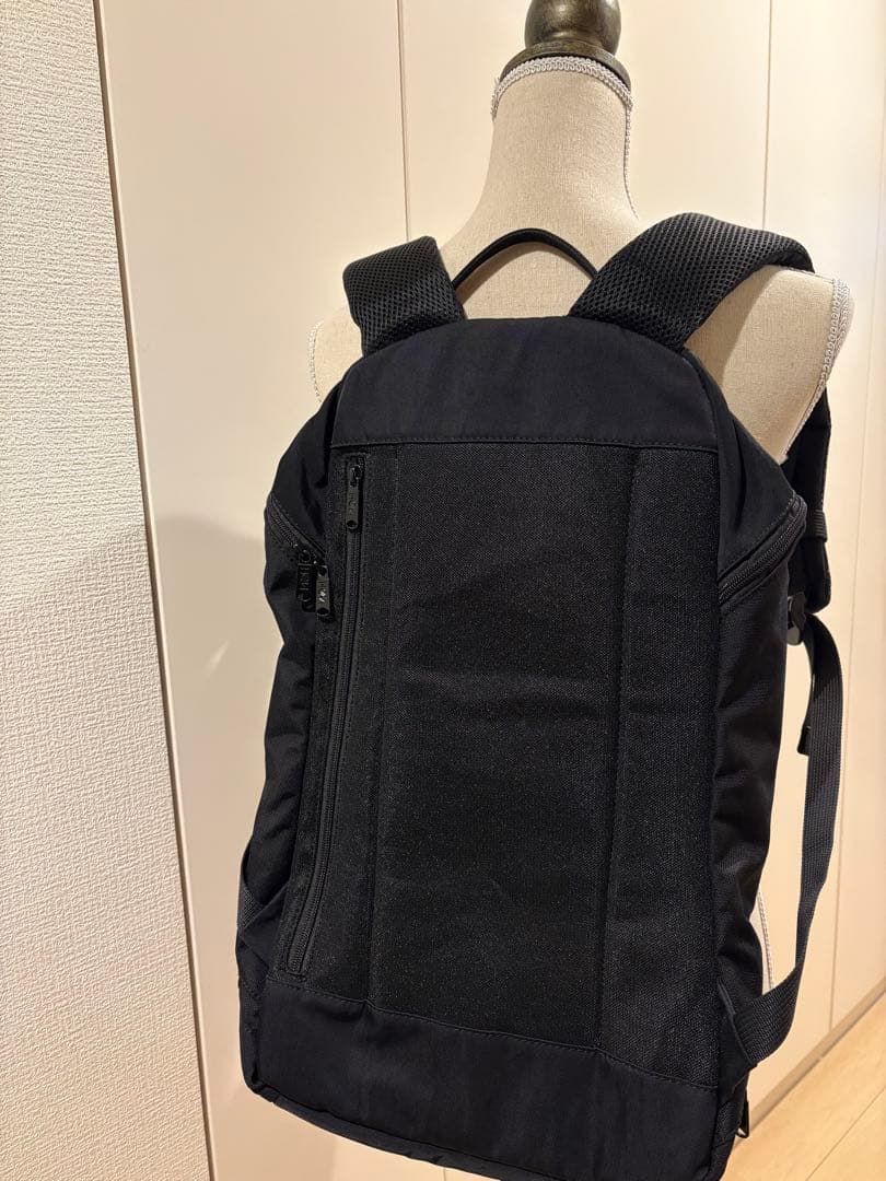HeM 別注リュック　おしゃれ黒リュック