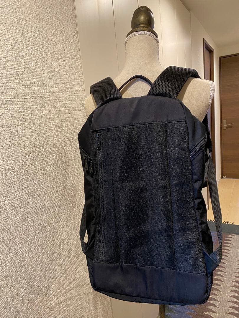 HeM 別注リュック　おしゃれ黒リュック