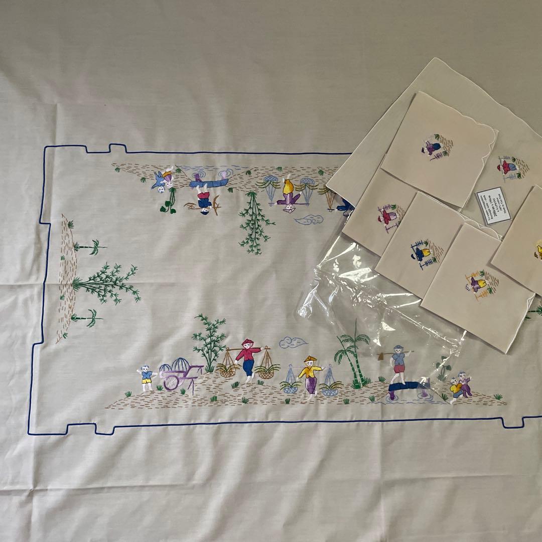 レア　ベトナム　美しい手刺繍　テーブルクロス＆ナプキン　7点　大判　未使用品