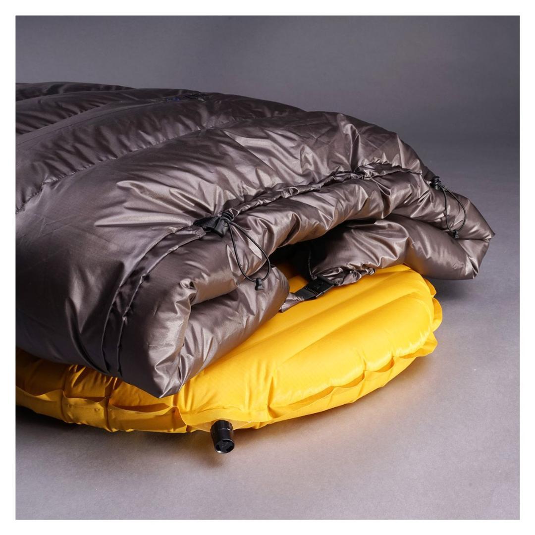 アウトドア寝具 CUMULUS QUILT 350