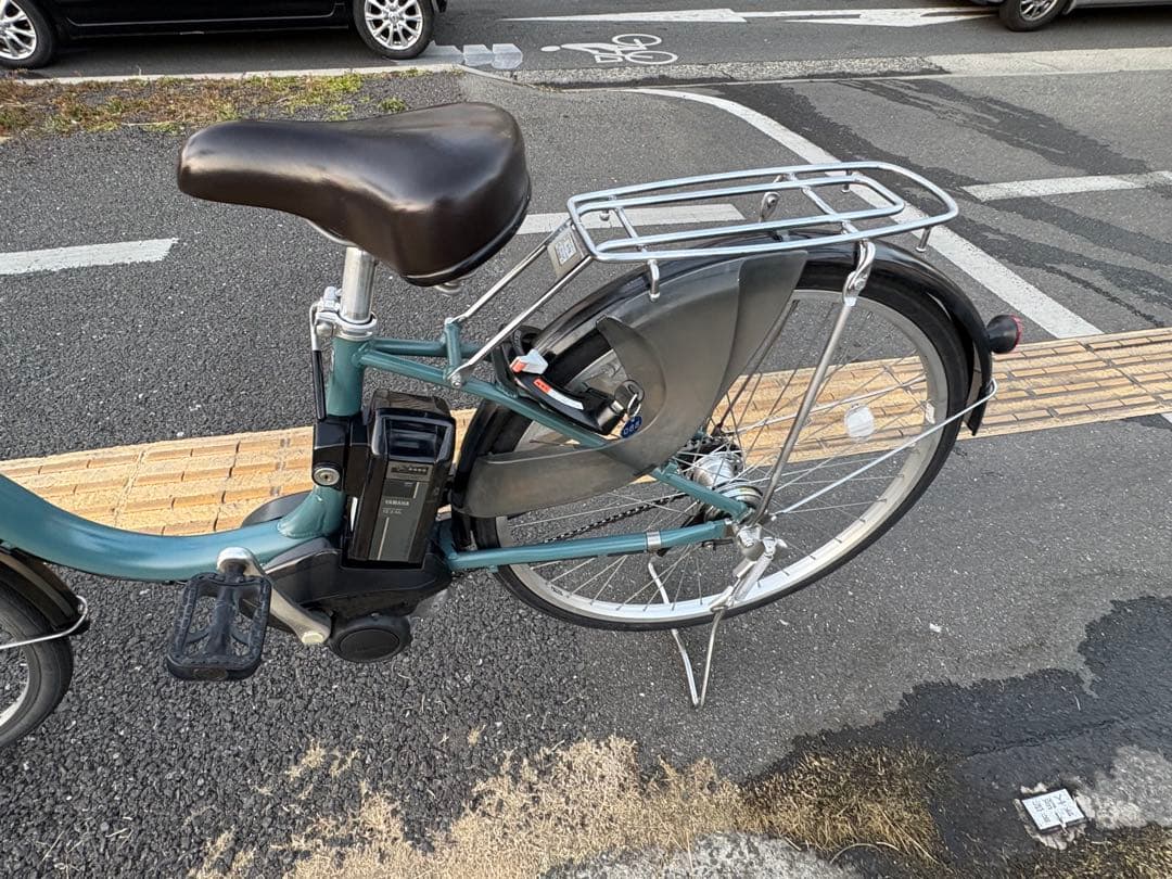中古YAMAHA電動アシスト自転車　12.3Ah 大阪　065