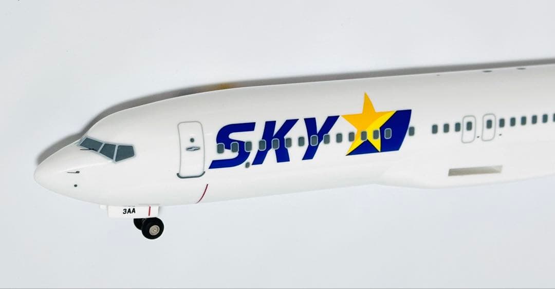 クロスウイング 1/130 B737-800 スカイマーク