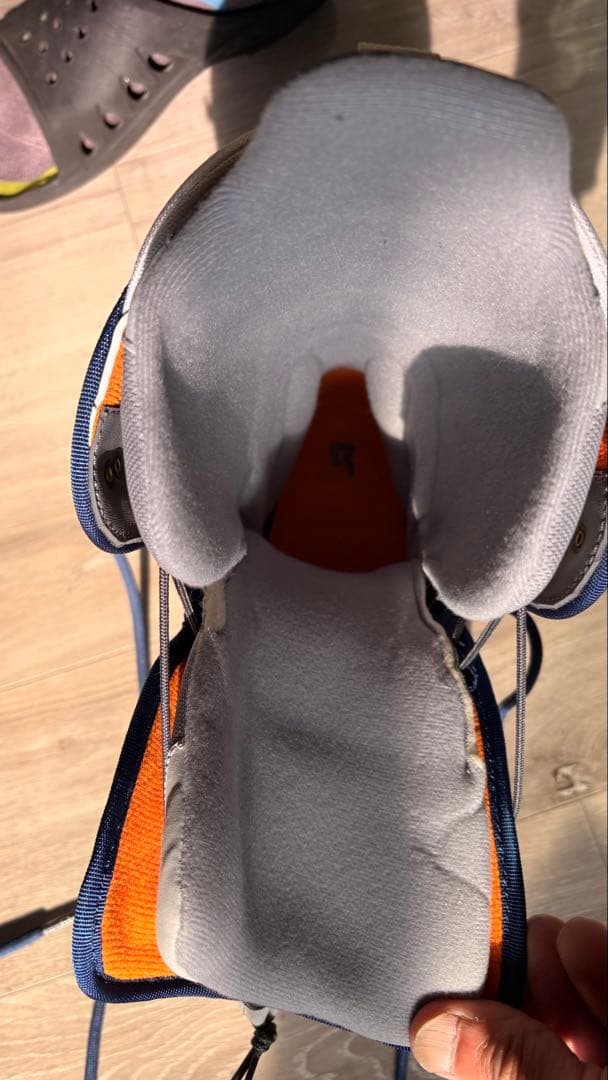 burton moto USサイズ9 中古美品。