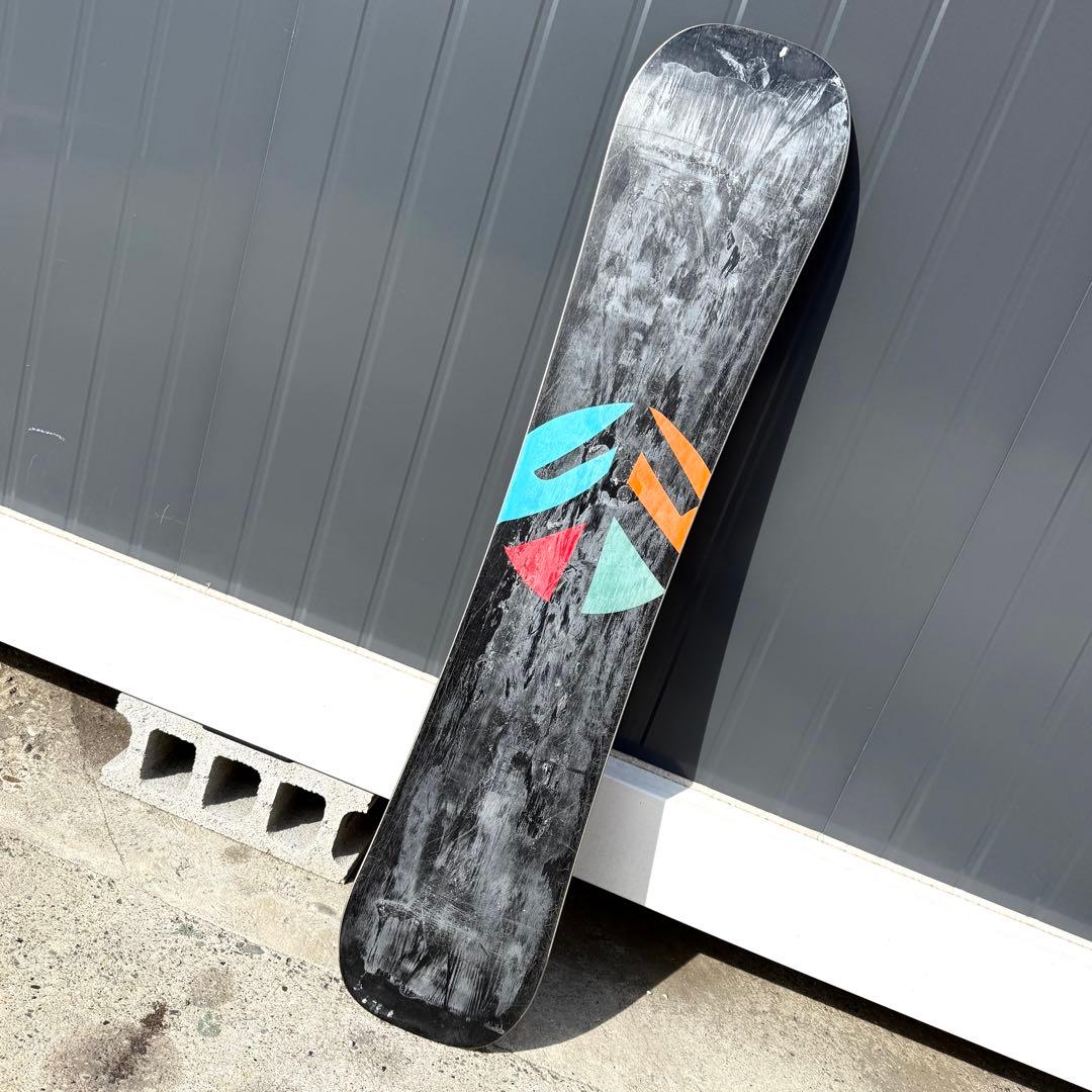 【美品】GRAY グレイ CUB X キッズ 板 スノーボード 124cm