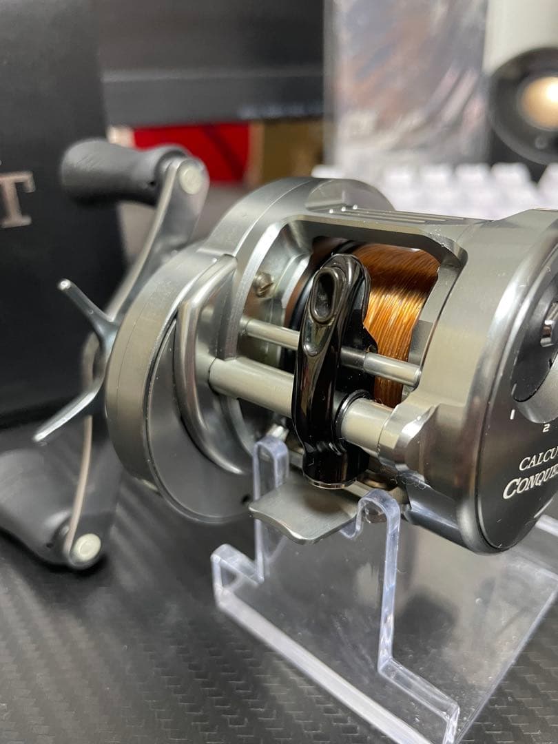 SHIMANO 19 カルカッタコンクエスト　DC 200 右巻き