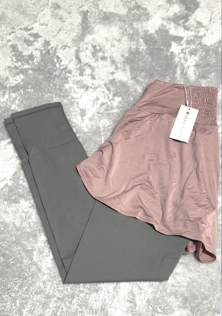 【専用】【新品タグ付き】【SUKALA】ショートパンツ付きレギンス　ＬＬサイズ