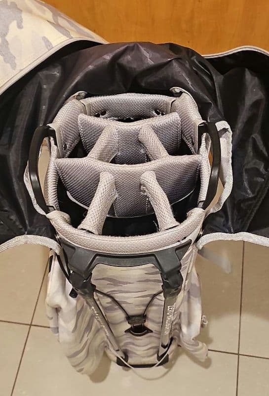 ZEBRA HALLBURTON キャディバッグ
