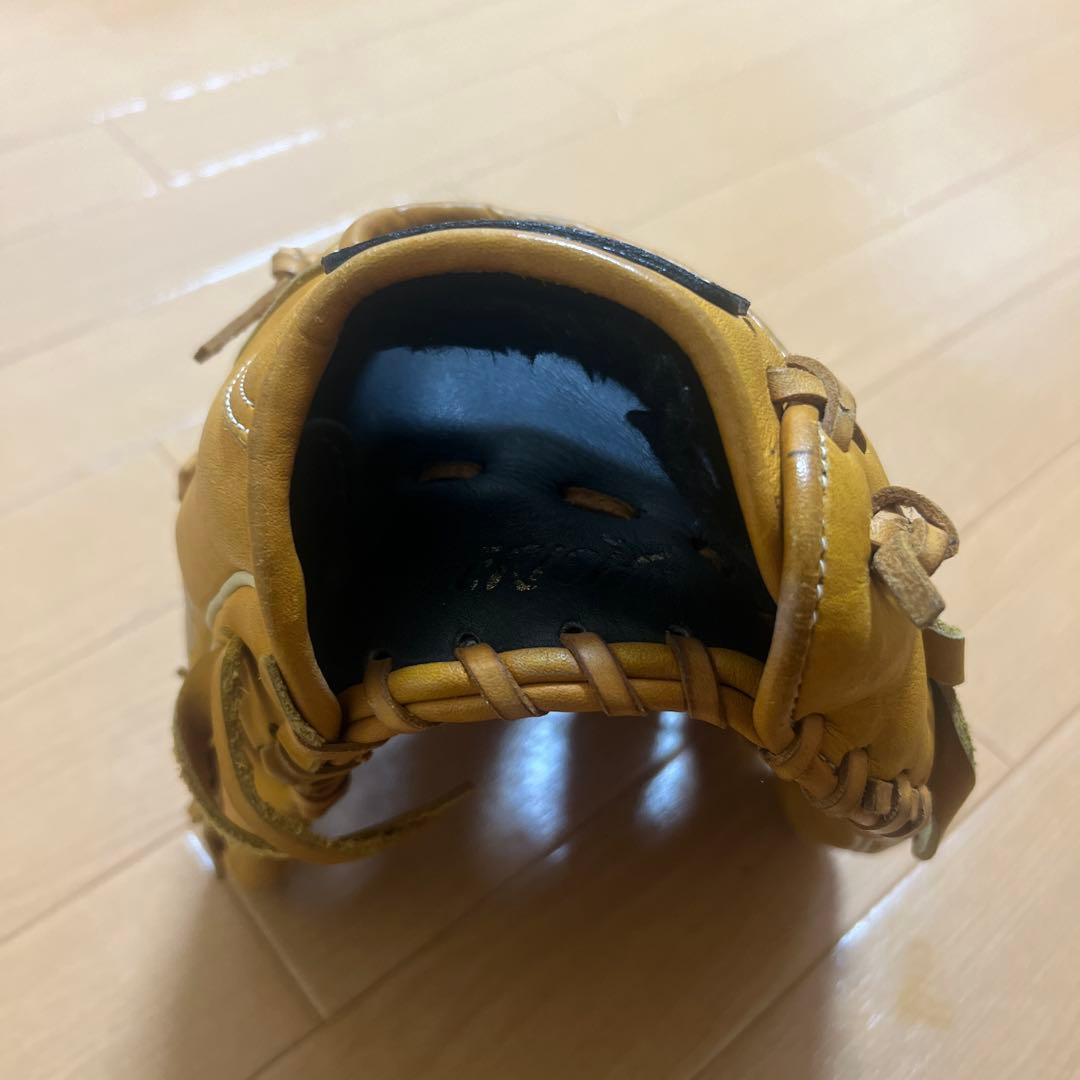 ミズノ 一般軟式グローブ 左利き イチローモデル プラチナラベル Mロゴ