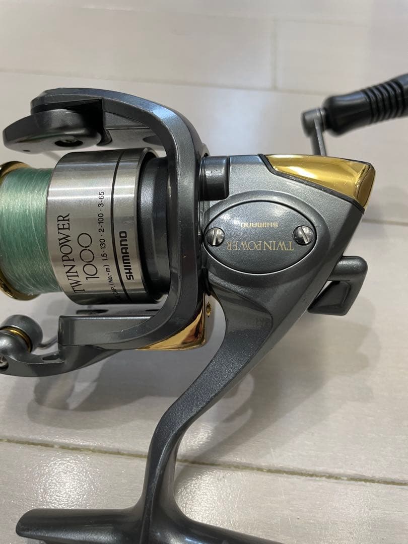 Shimano Twin Power 1000 リール