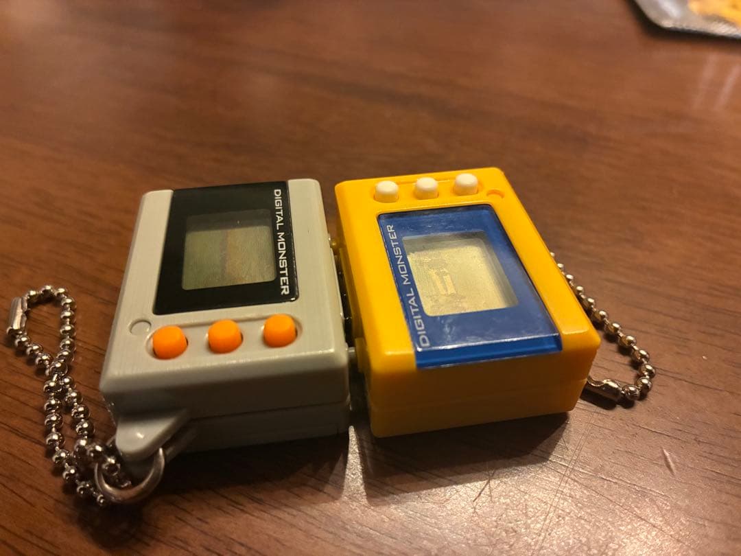 バンダイ デジモンミニ　ノーマルVer.2.0 ２セット育成　箱付　動作確認済