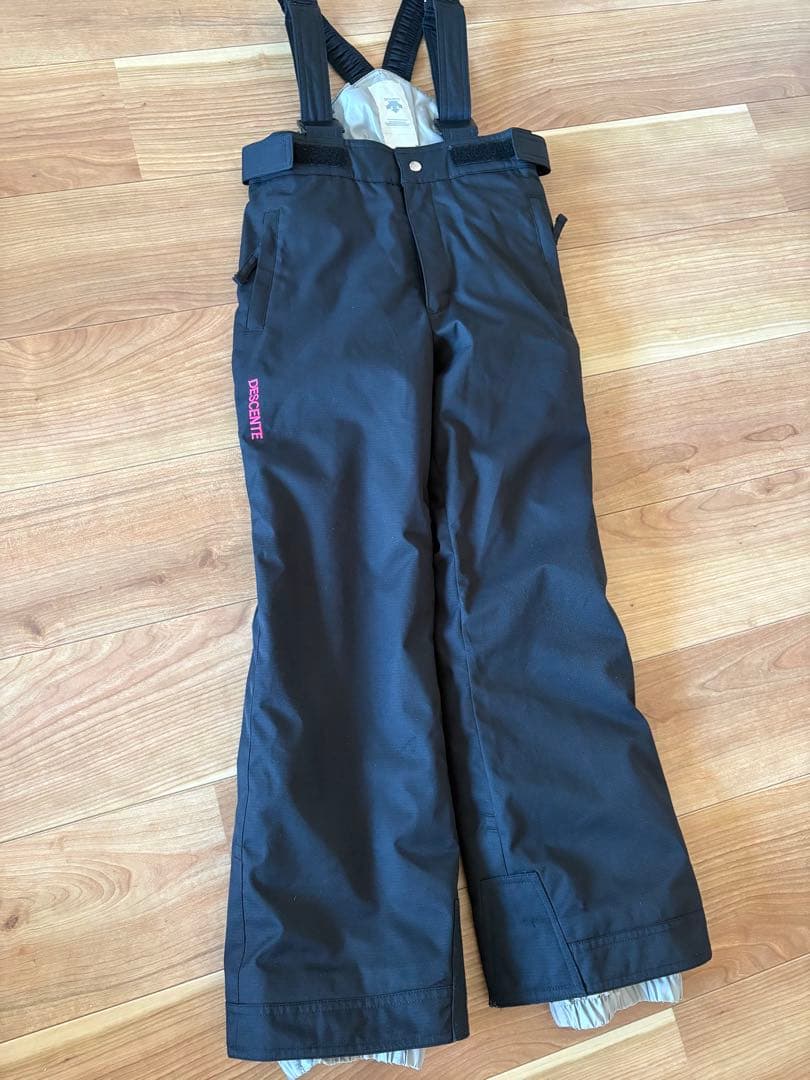 DESCENTE スキー スノボ ウェア 130 cm