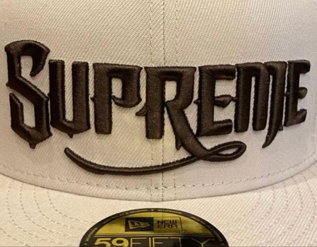 応援グッズ Supreme Mister Cartoon New Era Stone 3/8
