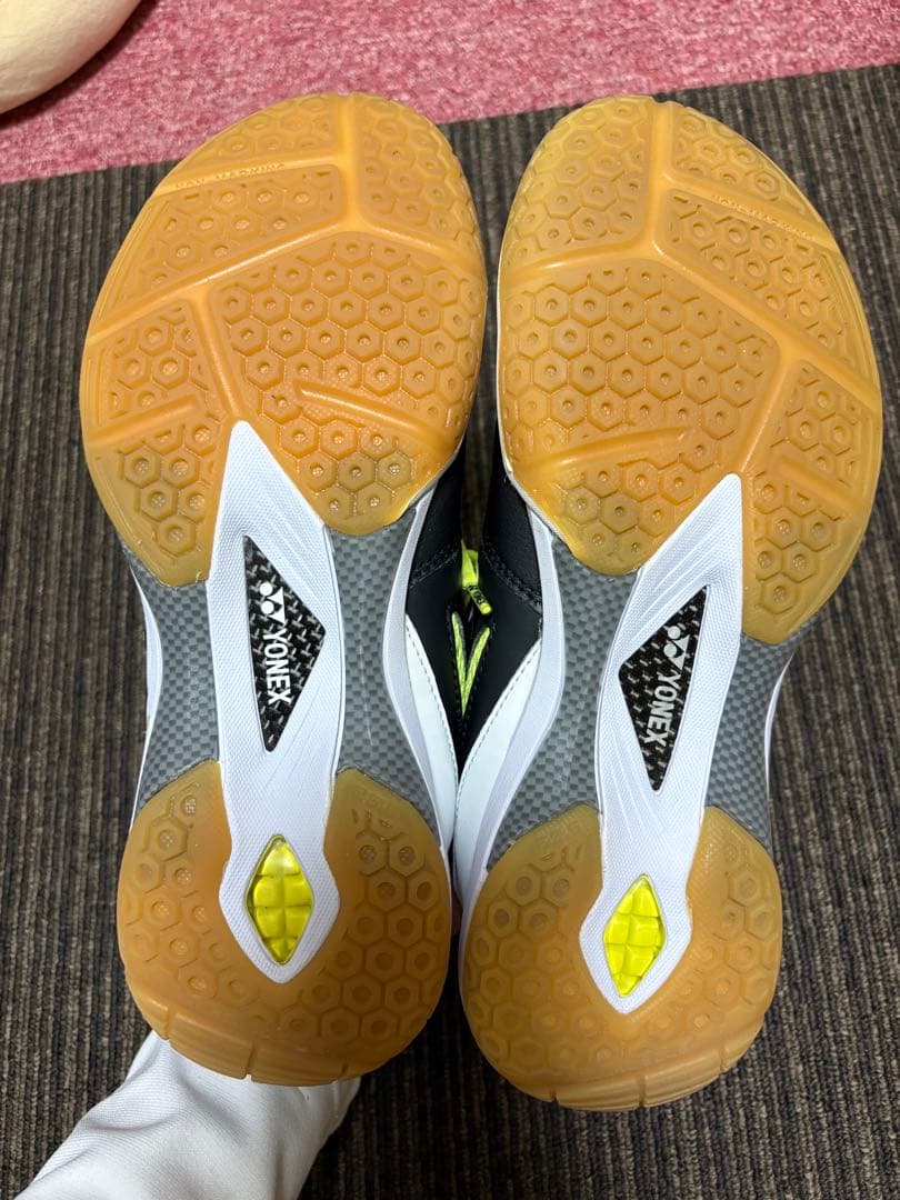YONEX パワークッション65Z バドミントンシューズ 25.5