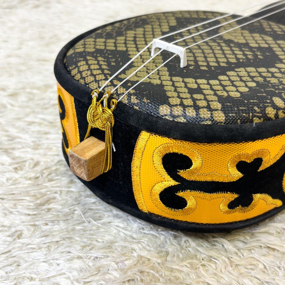 【極美品】沖縄 三線 人工革 蛇 ヘビ 工四合 ソフトケース付き 付属品多数