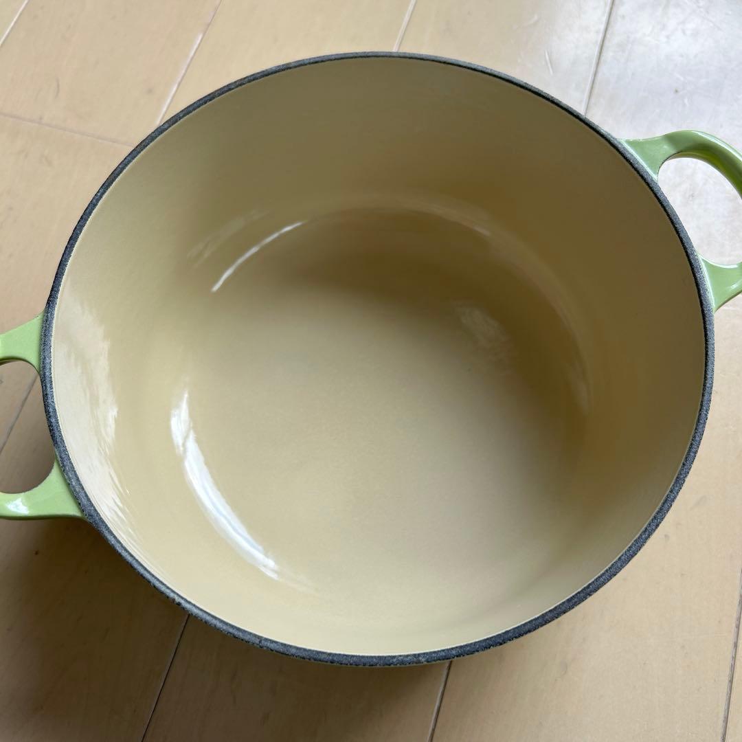 LE CREUSET グリーン ホーロー鍋