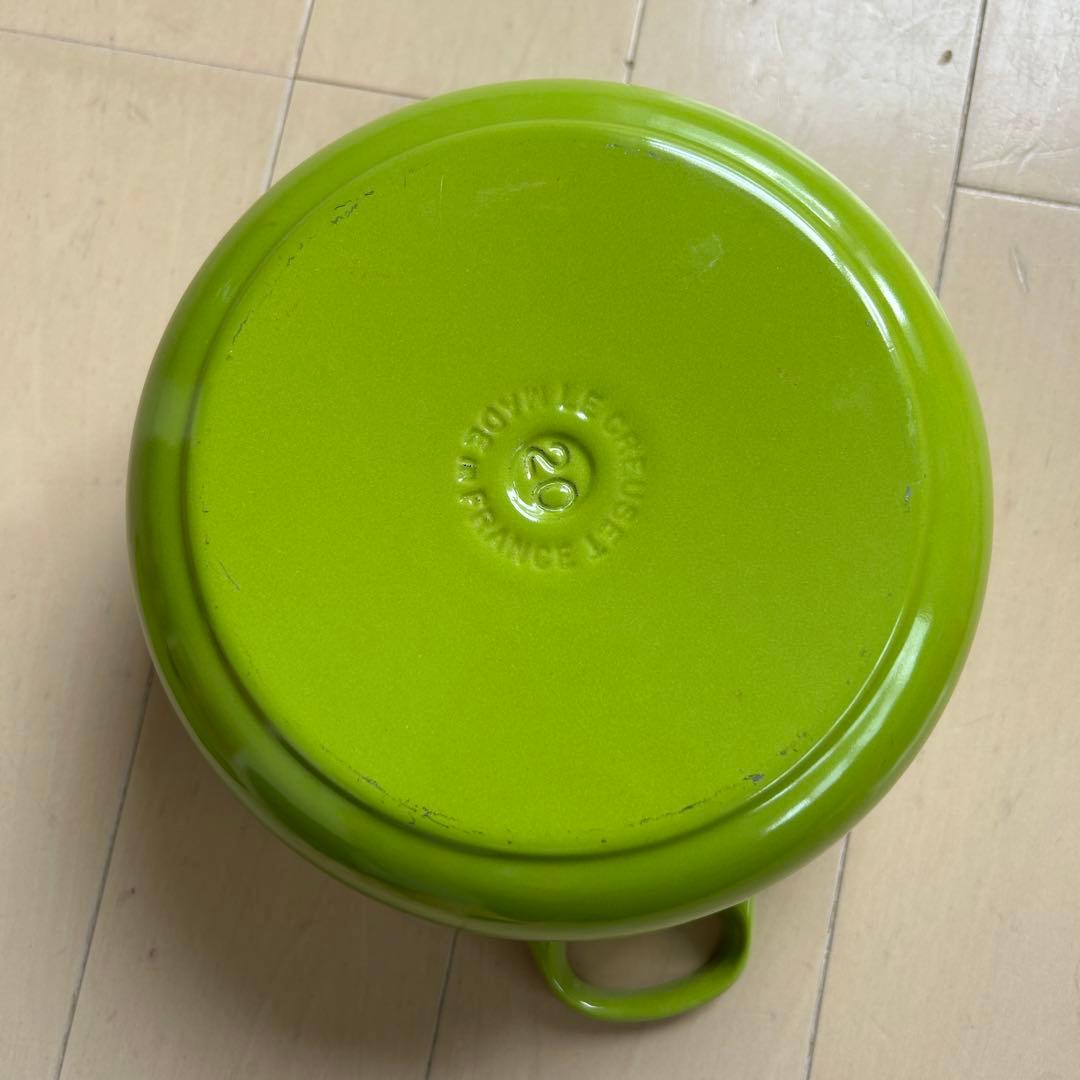 LE CREUSET グリーン ホーロー鍋