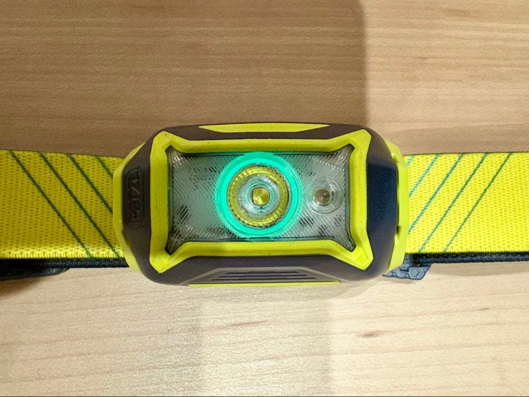 PETZL TIKKA CORE ヘッドランプ 450ルーメン