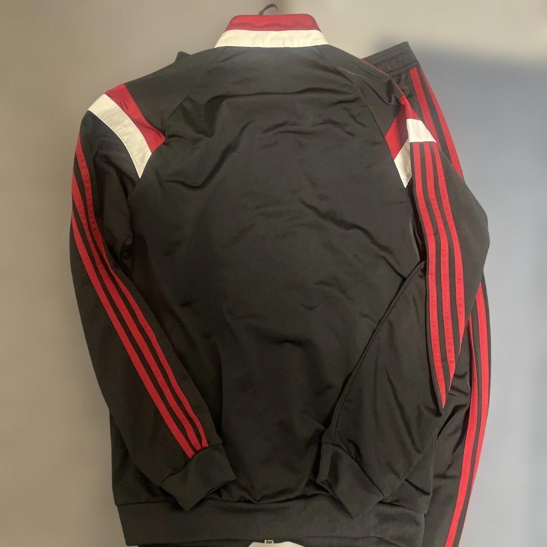 ACミラン　adidas　セットアップ上下セット　本日購入値引可能　7299円へ