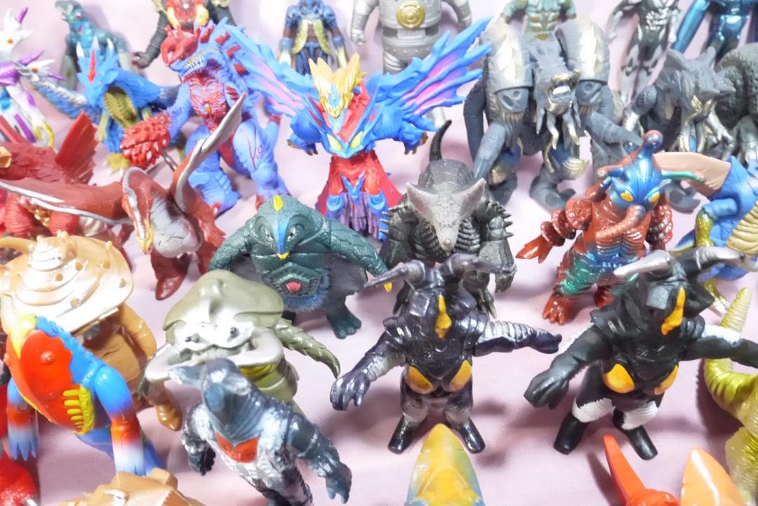 ウルトラ怪獣シリーズ　DXシリーズ　怪獣ソフビ　54体