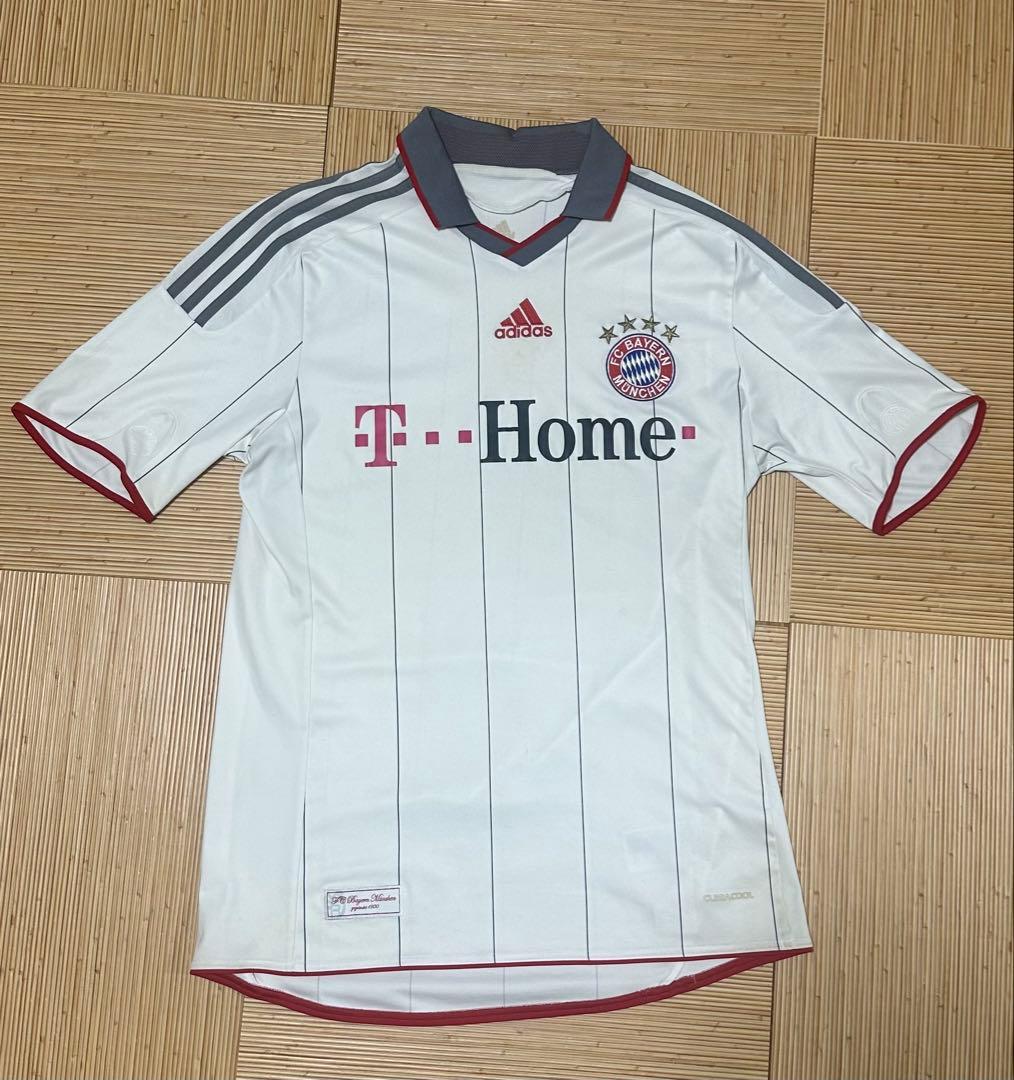 adidas バイエルンミュンヘン 2nd ユニフォーム
