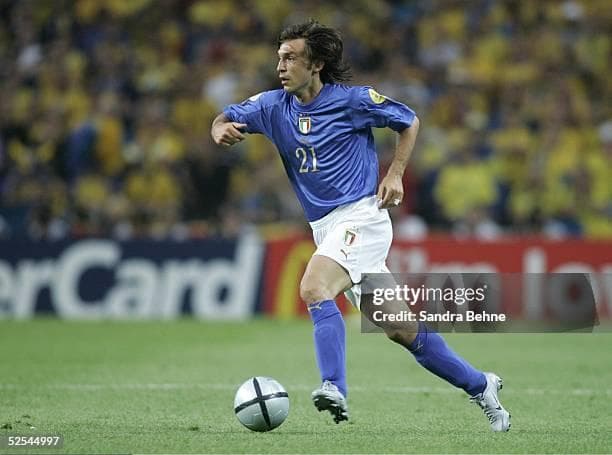 【N.Barrett氏デザイン】A・ピルロ ＃２１ イタリア代表 ２００４（H）