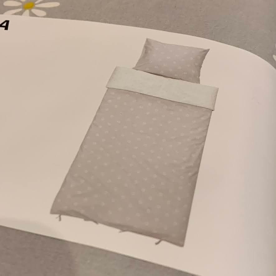 IKEA　花柄　グレー　掛け布団＆枕カバー　クッションカバー　２点　ギフト