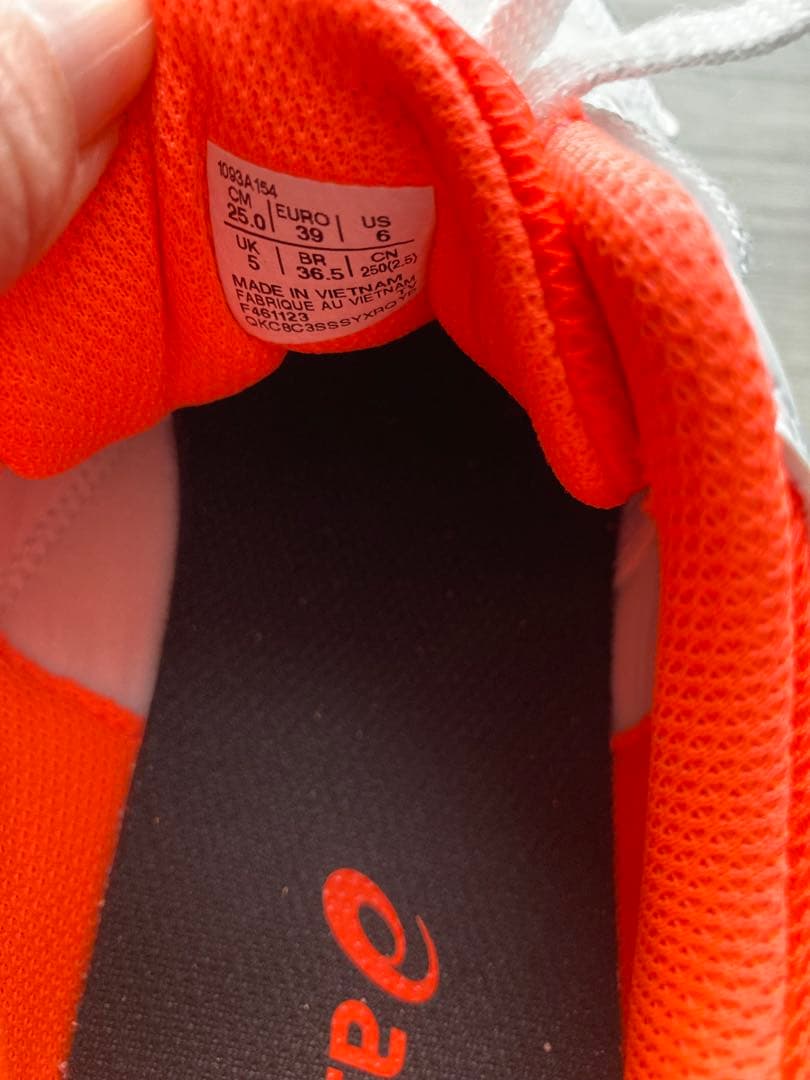 asicsスパイクシューズ 、砲丸円盤ハンマー投げシューズ