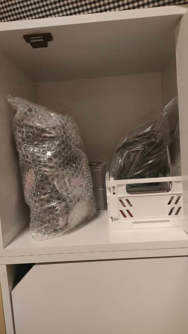 ツイステ ケイト・ダイヤモンド セブンイレブン限定 缶バッジ 実験着　90個