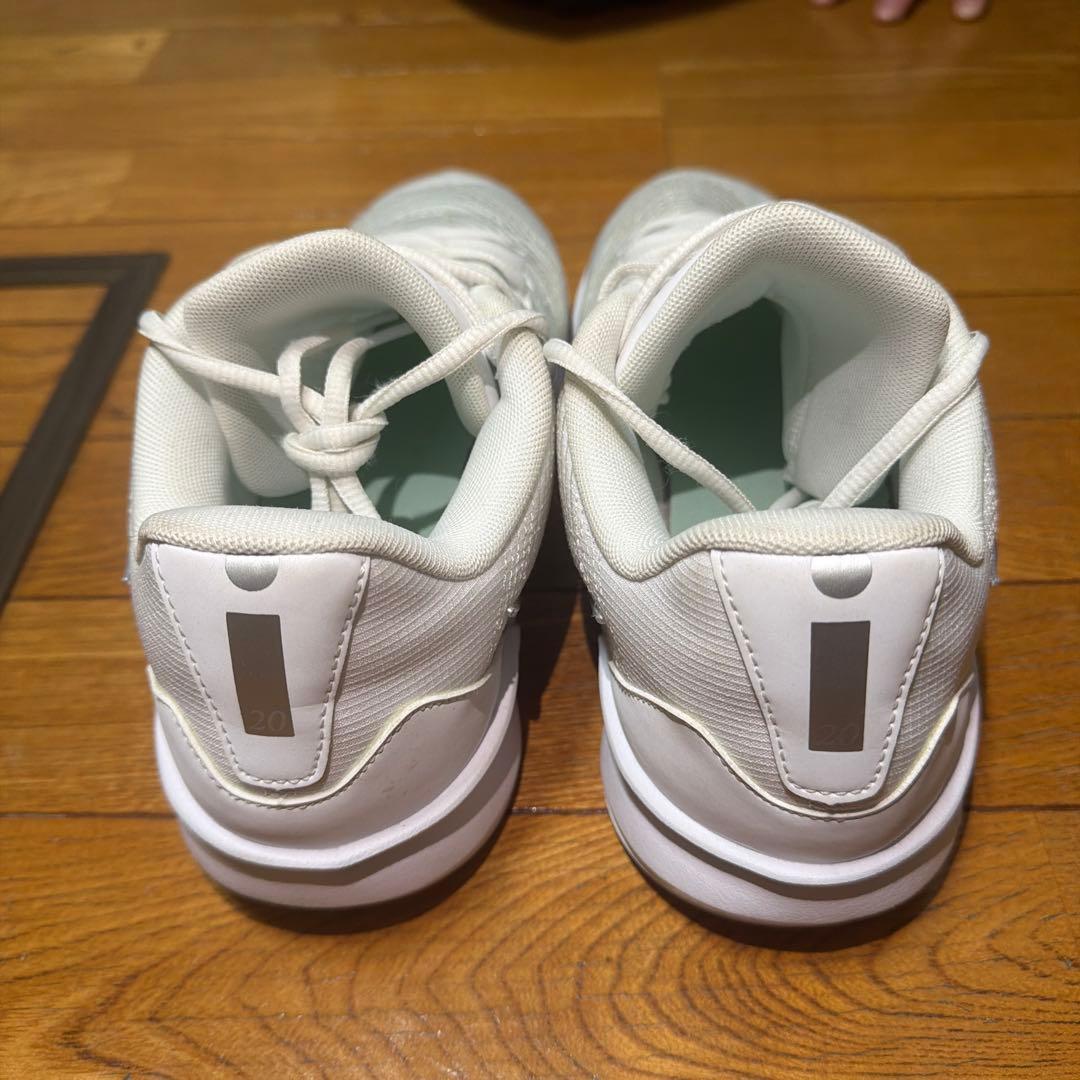 NIKE サブリナ3