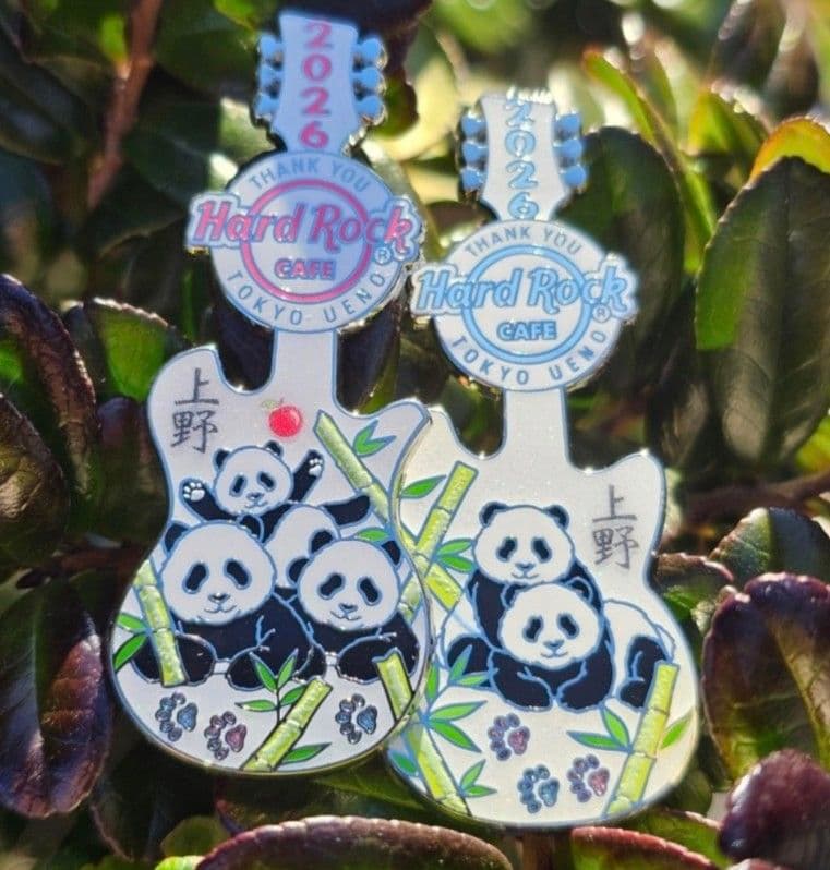 完売品　ハード・ロックカフェ上野限定　ありがとうパンダピン　セッㇳ