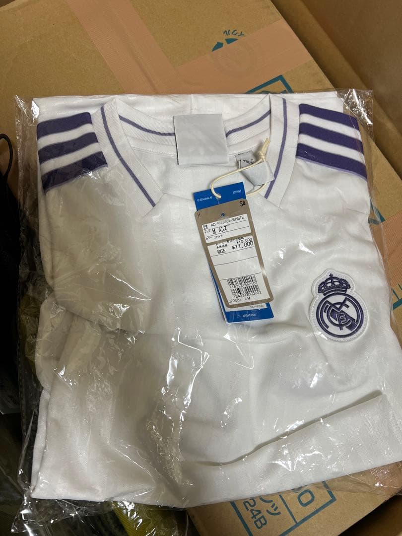 記念グッズ Adidas Real Marid T shirt