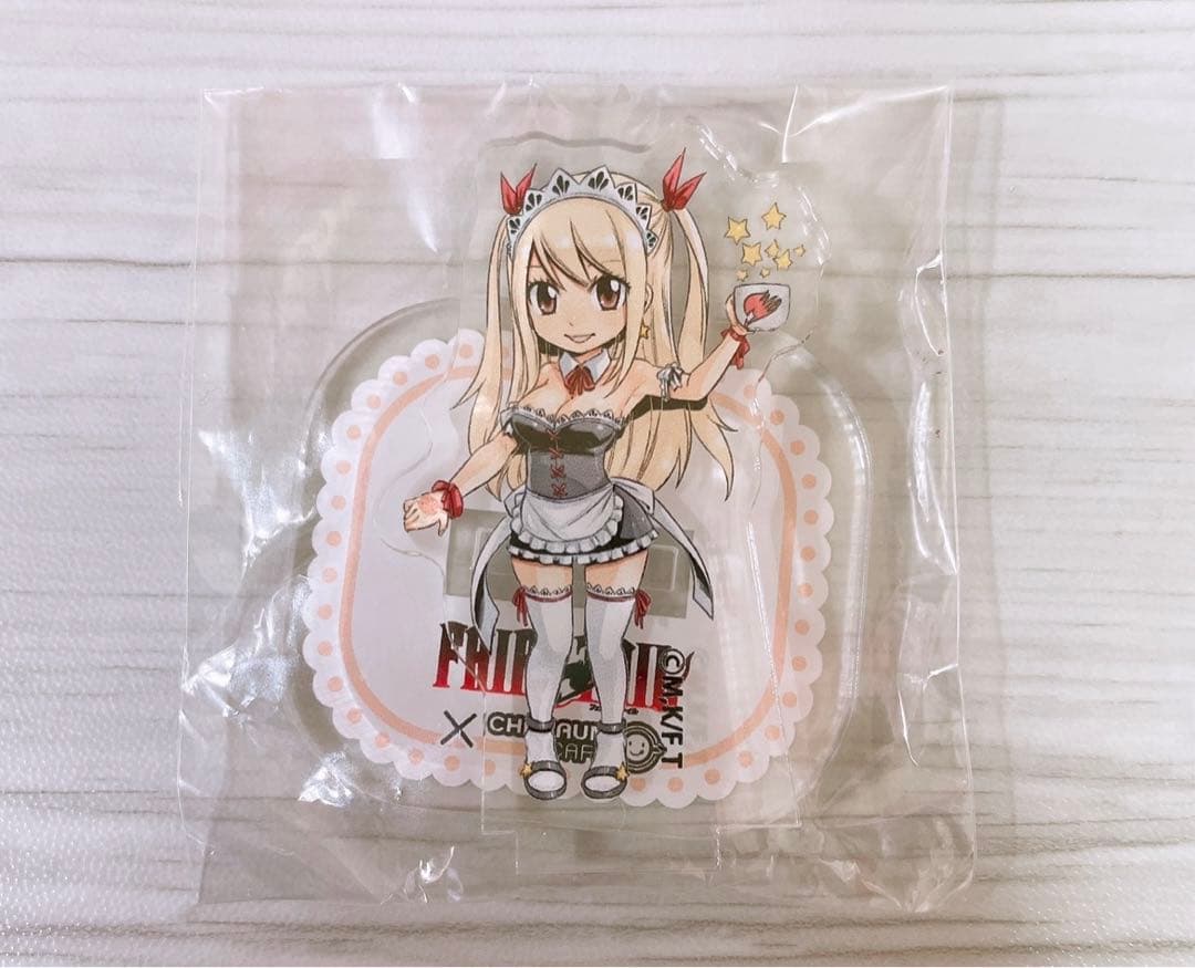☆ FAIRYTAIL キャラウムカフェ ルーシィ アクリルスタンド② ☆超レア