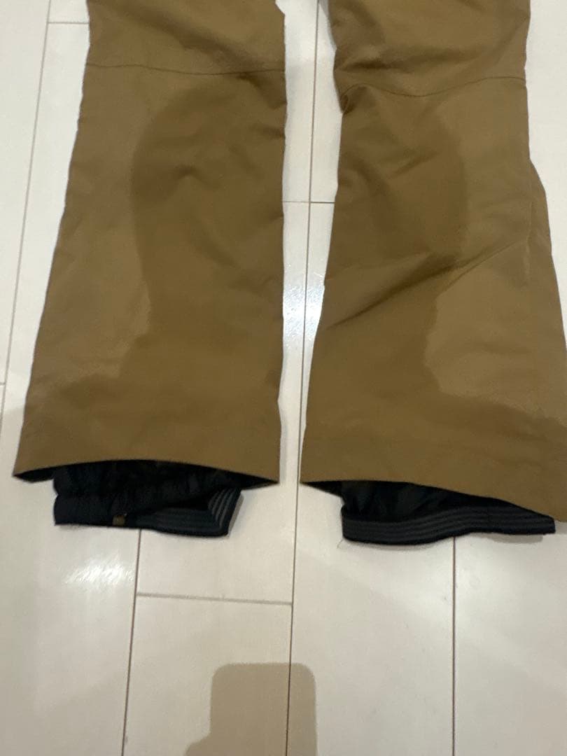 美品　ANTHEM スノーボード　ウェア　上下セットSS