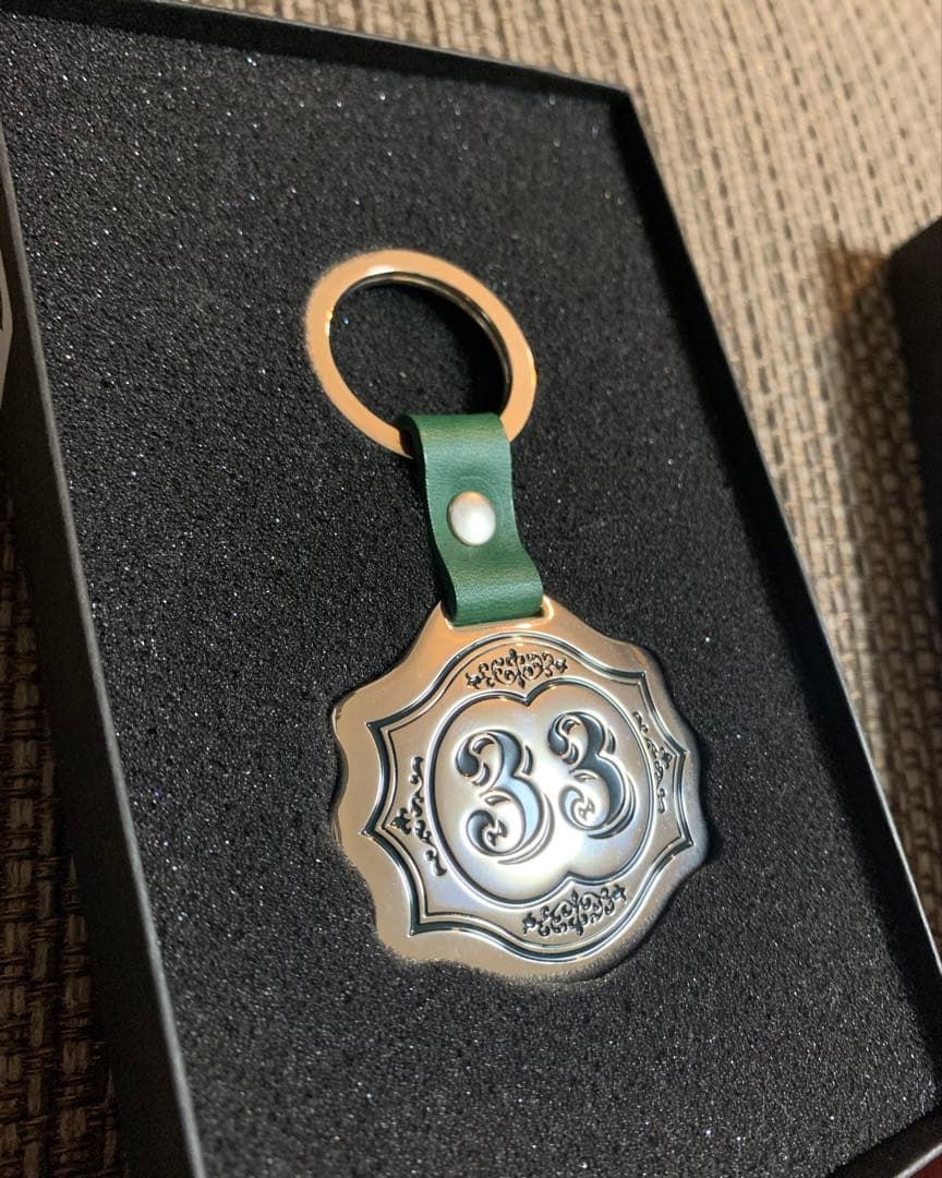 東京ディズニーリゾート　35周年限定　クラブ33　キーホルダー