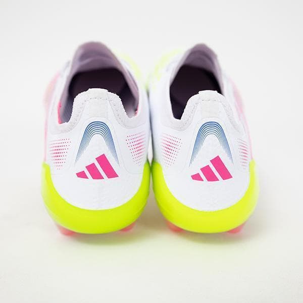新品未使用 adidas スパイク ２７．５ＣＭ Predator Elite