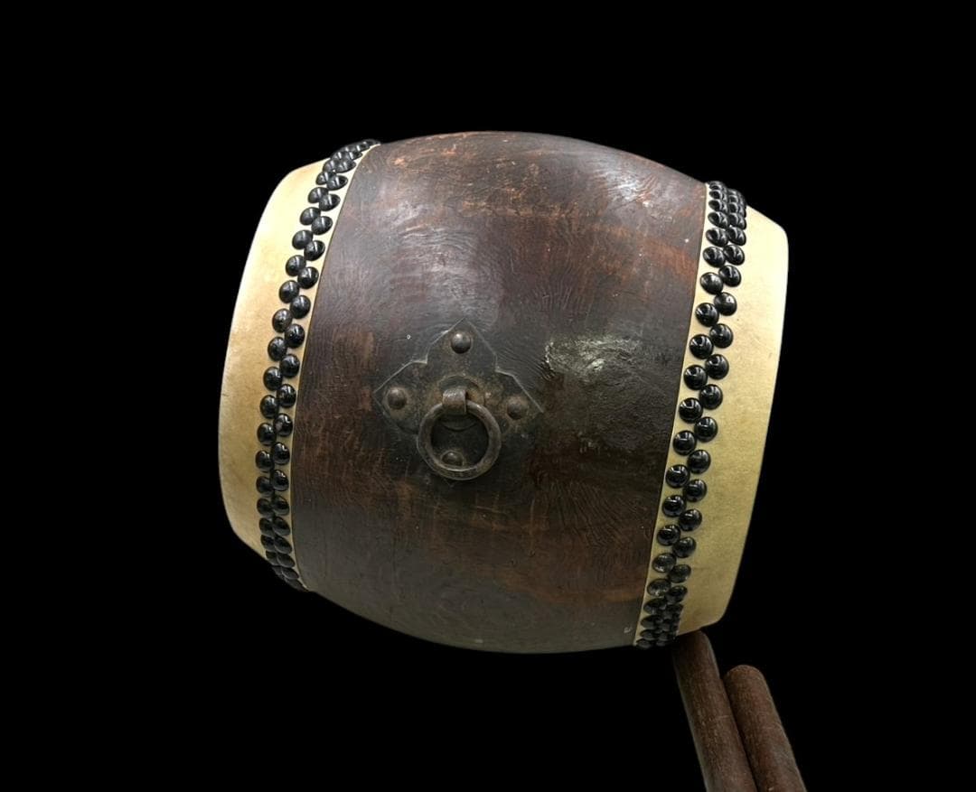 長胴太鼓 和太鼓 皮破れなし くりぬき胴 打面-約35㎝ 胴高-約45㎝ 宮太鼓