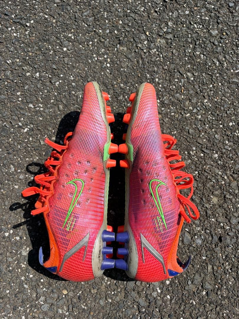 Nike サッカーシューズ スパイク オレンジ/ピンク