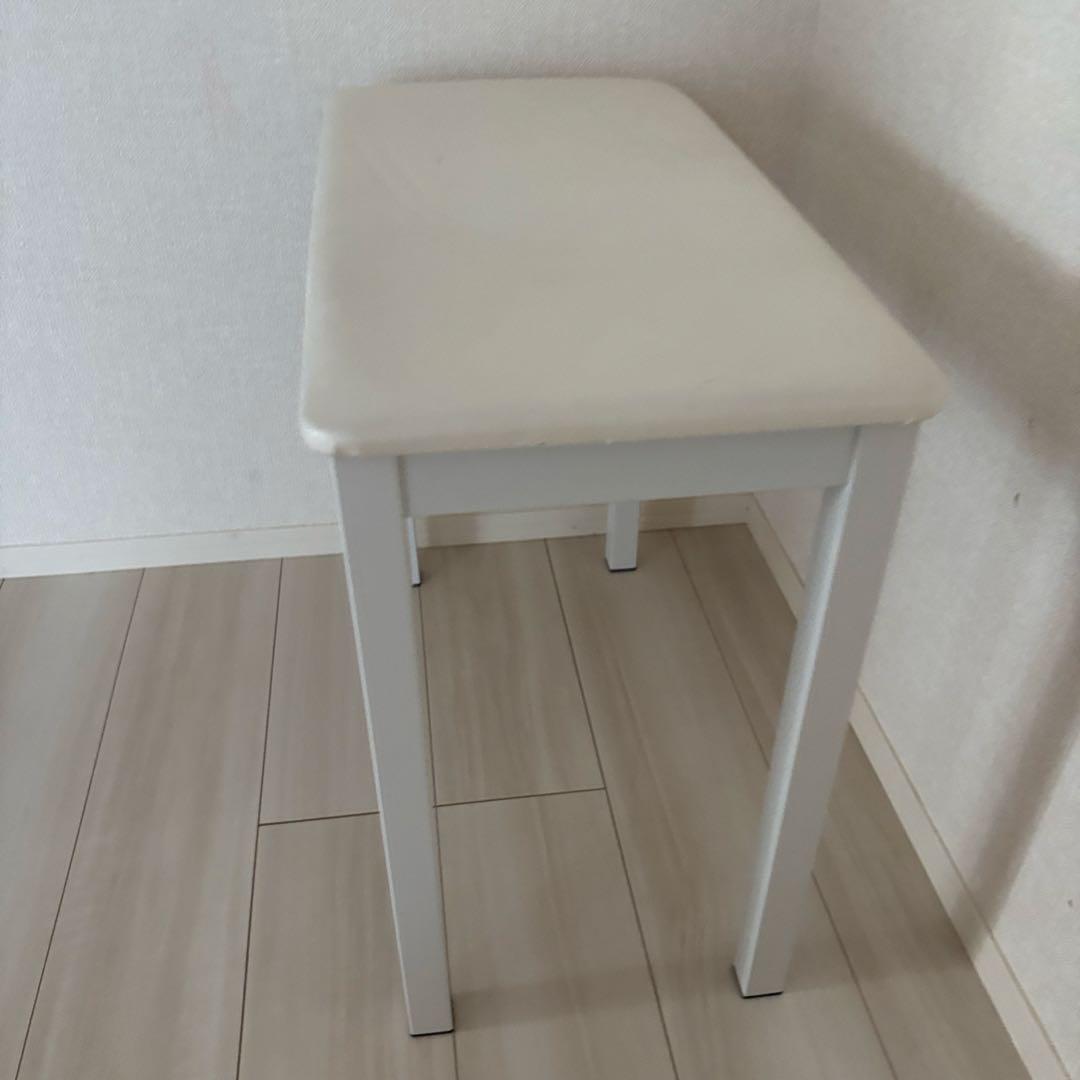 カシオ　ピアノ　椅子