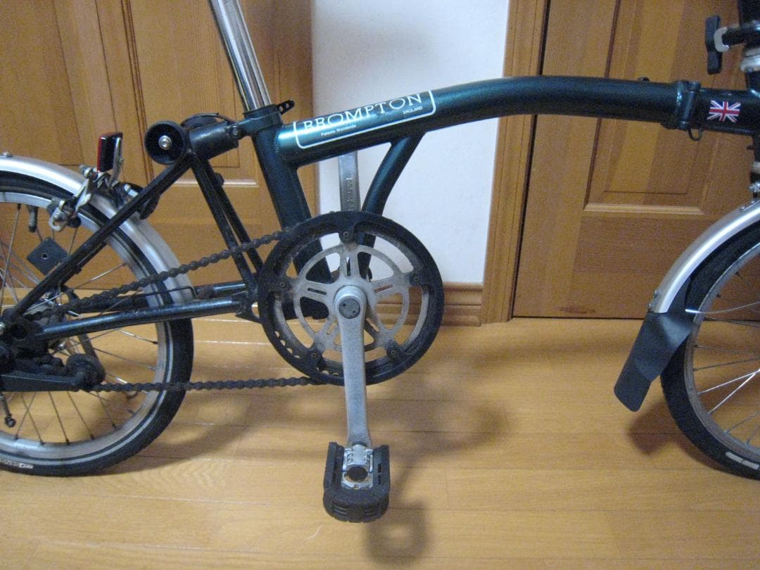 台湾ブロンプトン　グリーン　前後ブレーキ＆変速用ケーブルなし