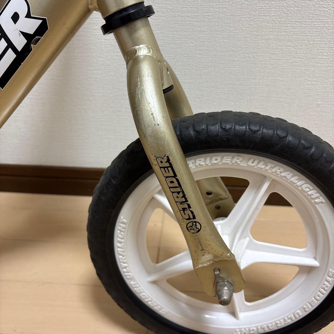 STRIDER 12 PRO バランスバイク ゴールド