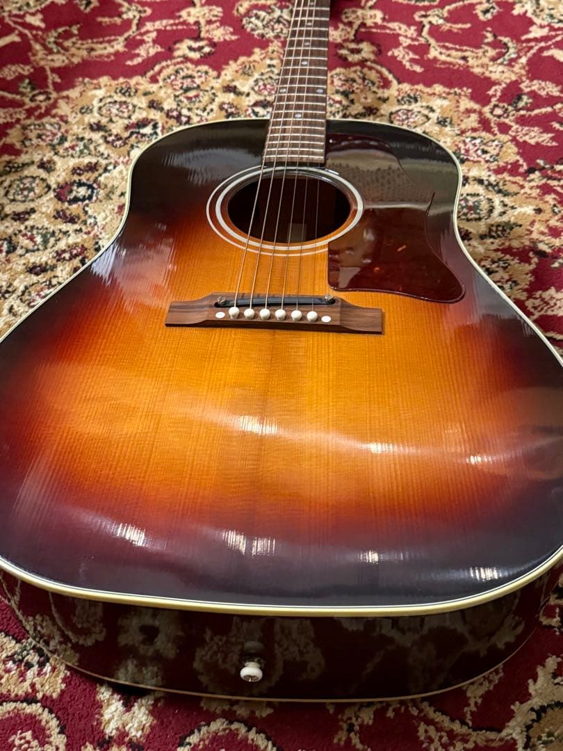 ギター Gibson Custom Shop 1966 J-45 3